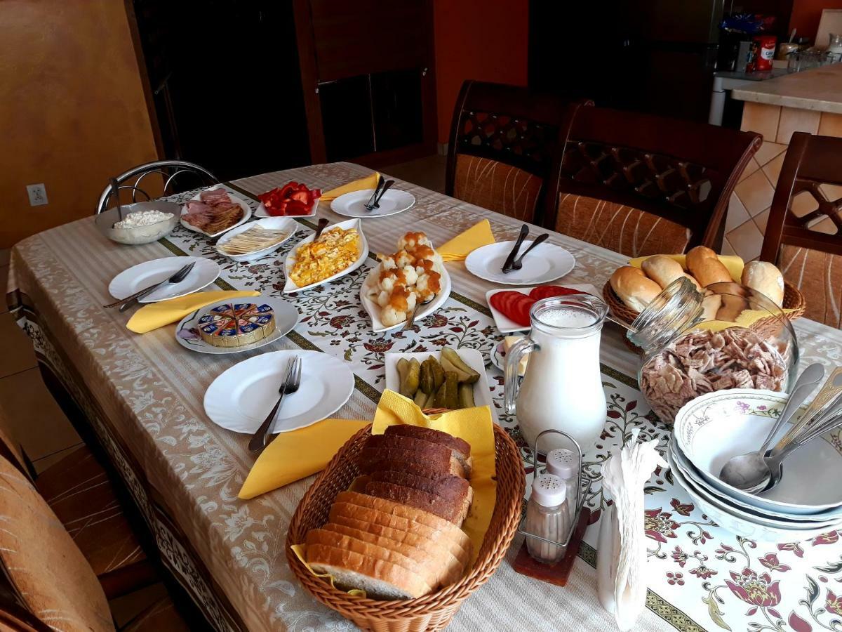Gospodarstwo Agroturystyczne Pod Lasem Maria Plazio Narol 외부 사진